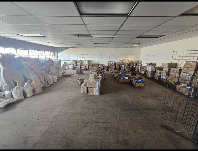 1,589M² FACTORY TO LET IN BOKSBURG EAST